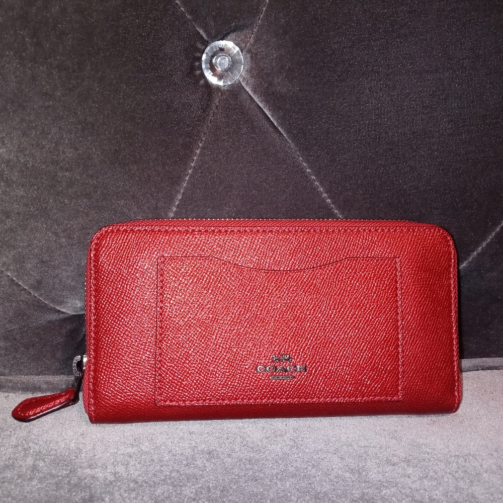 Coach Large Accordion Zip Wallet